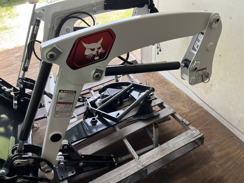 New bobcat fl6 loader - new,