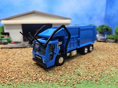 Mack refuse garbage waste - refuse,
