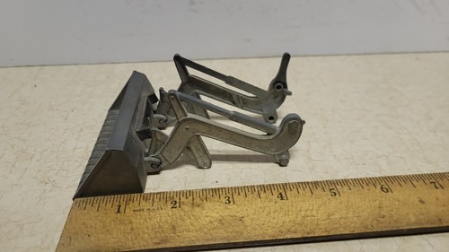 Toy vintage hublie front - toy,