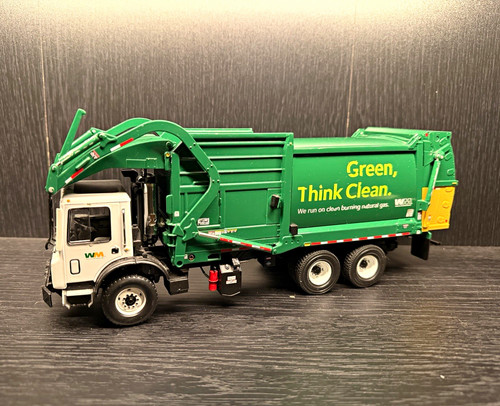 First gear waste management - gear,